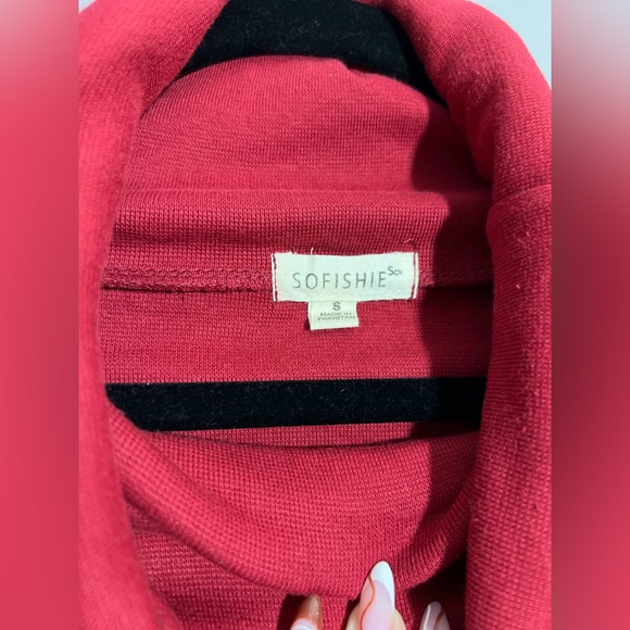 Turtle neck - Picture 4 of 4